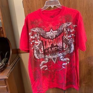 New Tapout short sleeved Tee with logo , large